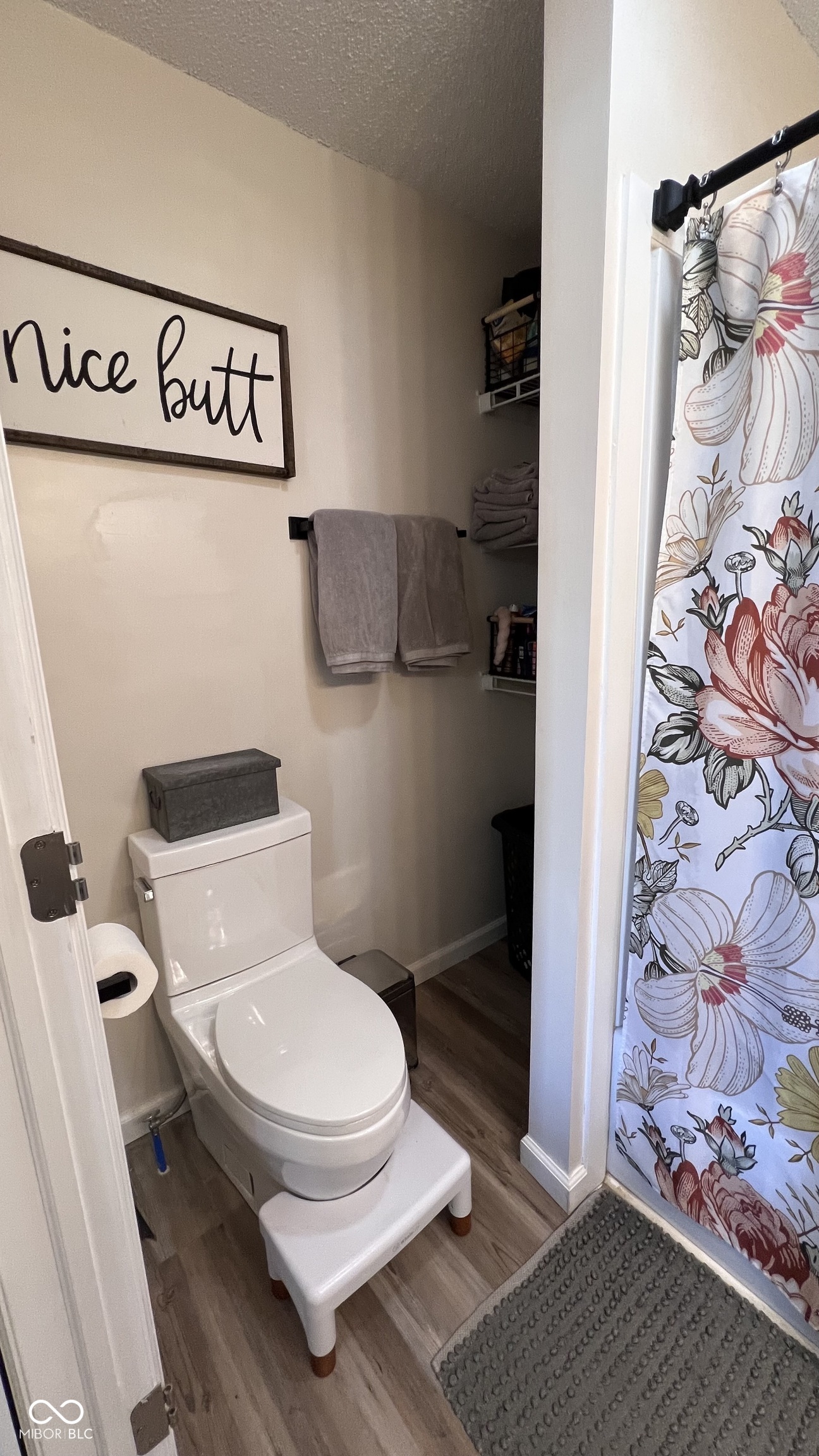 561 North Dellasburg Road Columbus, IN 47203 - Photo 13 of 24