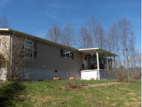 121 Dugger Branch Road Elizabethton, TN 37643 - Photo 2 of 6 Photo 2