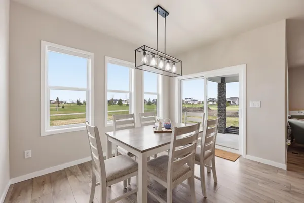 $675,000 | 102 Annie's Way, Mapleton, ND 58059
