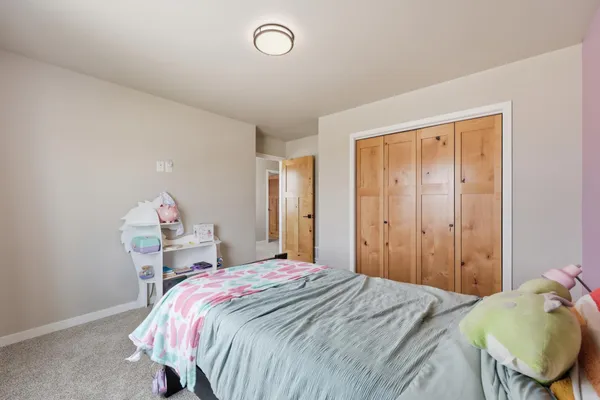 $675,000 | 102 Annie's Way, Mapleton, ND 58059