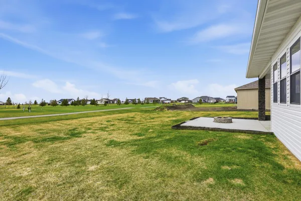 $675,000 | 102 Annie's Way, Mapleton, ND 58059
