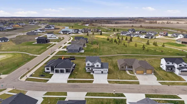 $675,000 | 102 Annie's Way, Mapleton, ND 58059