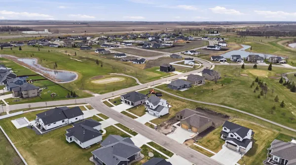 $675,000 | 102 Annie's Way, Mapleton, ND 58059