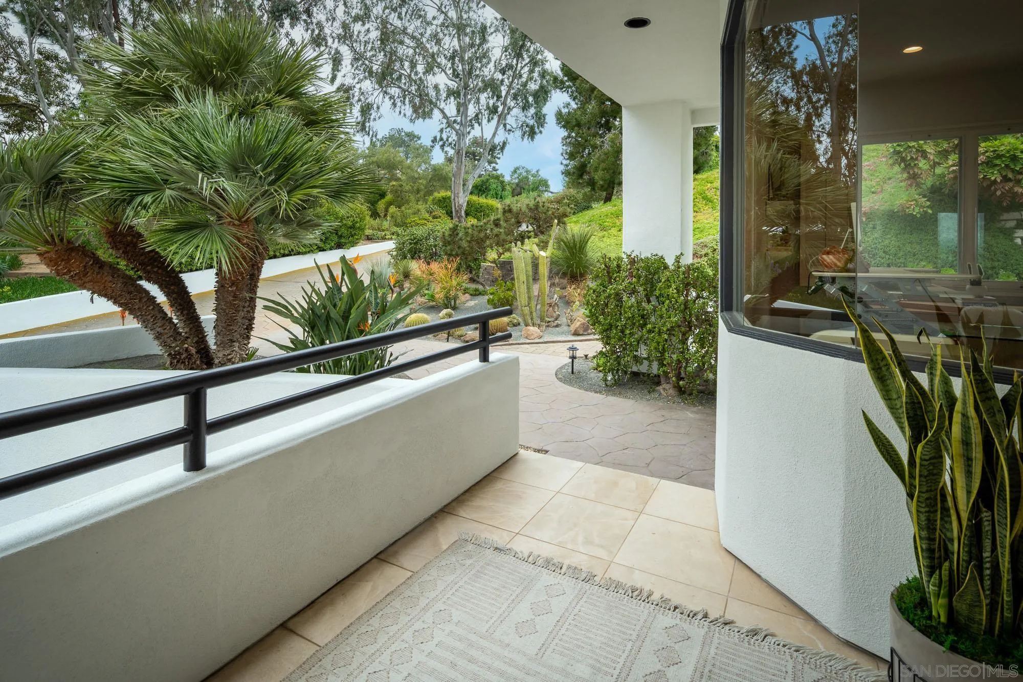 1953 Crest Drive Encinitas, CA 92024 - Photo 11 of 42 a view of a outdoor space