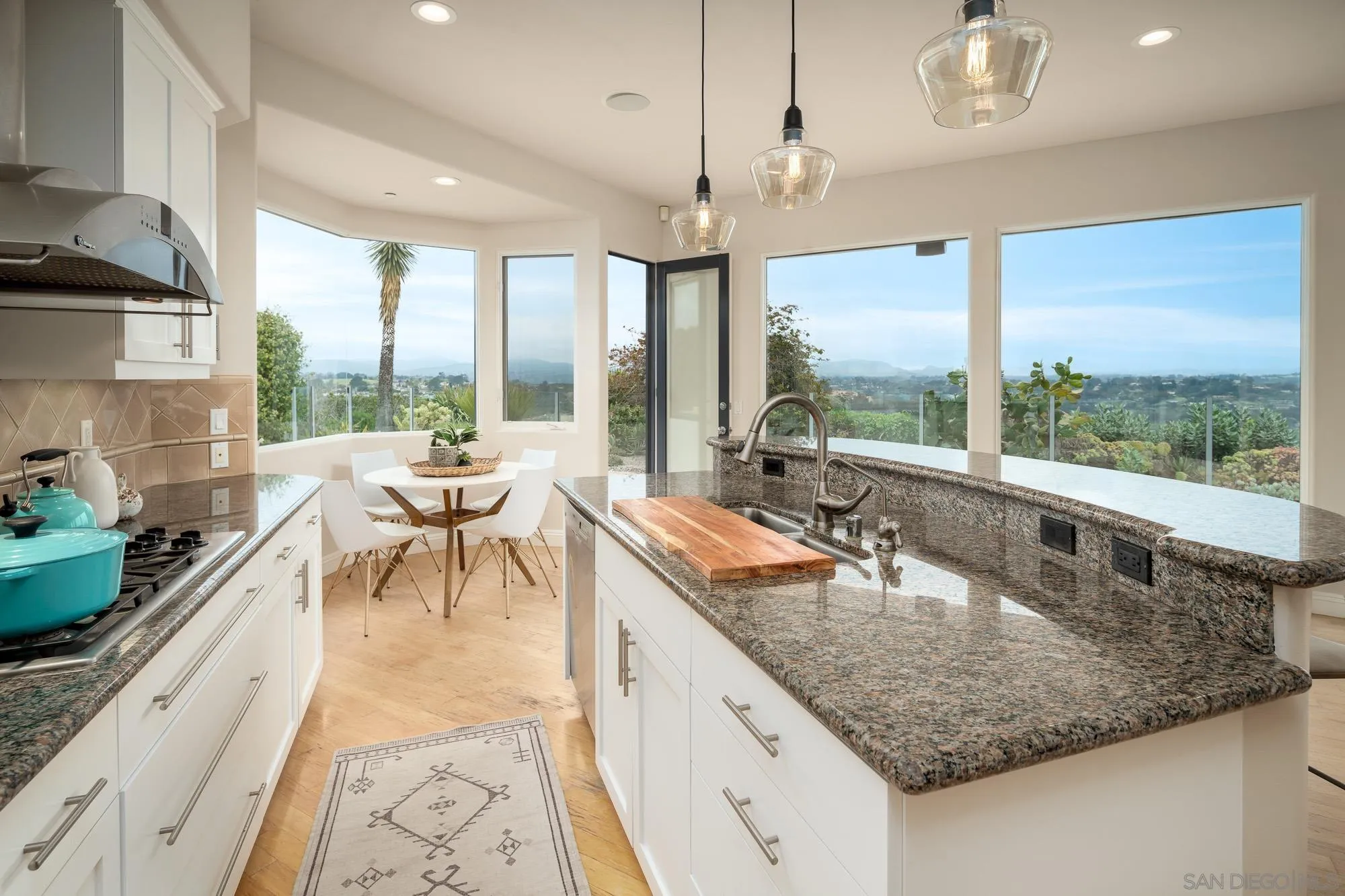 1953 Crest Drive Encinitas, CA 92024 - Photo 27 of 42