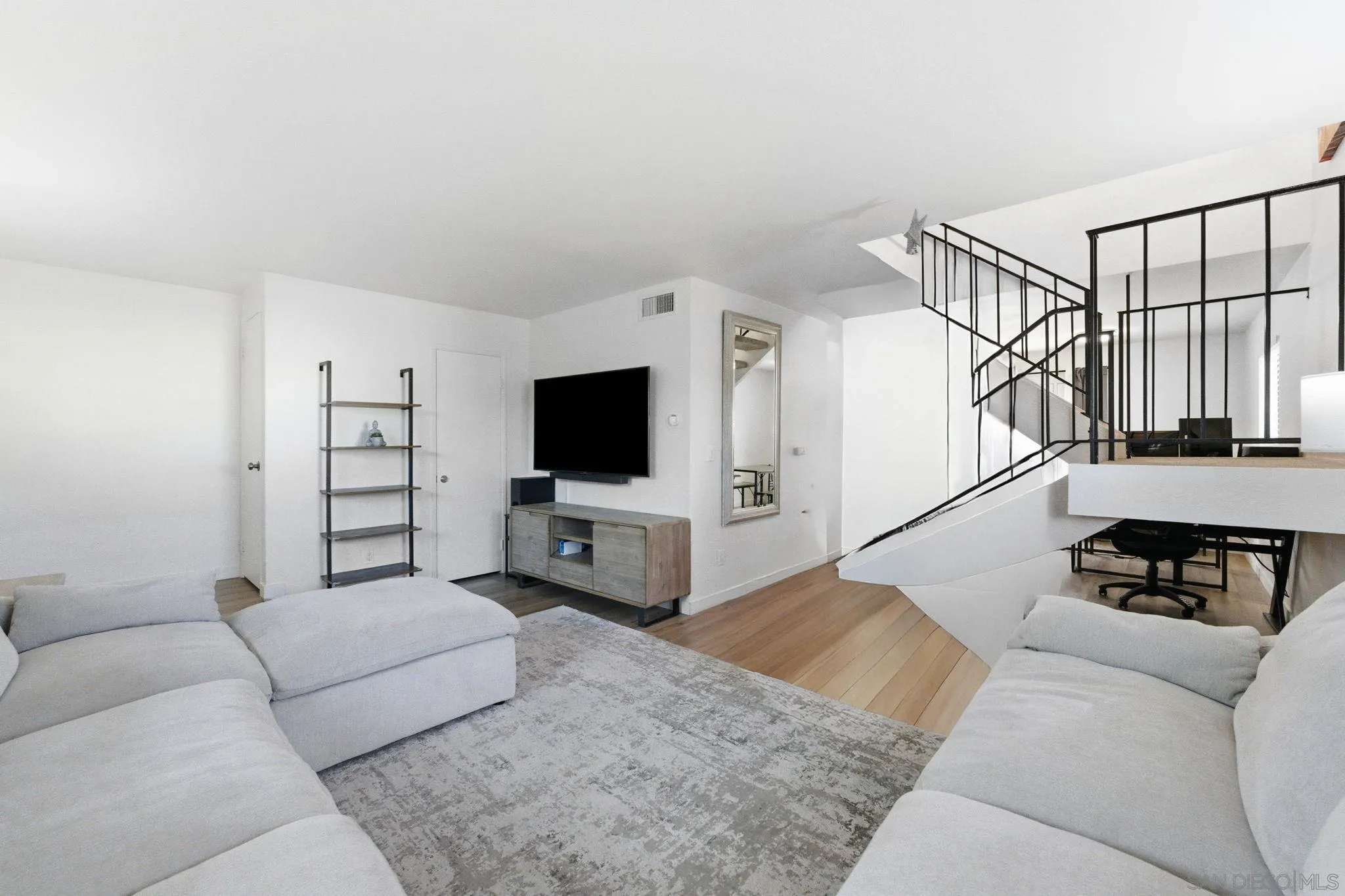 11941 Royal Road, Unit A El Cajon, CA 92021 - Photo 13 of 38