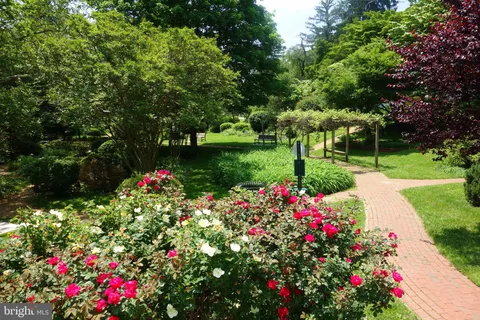 $1,695,000 | 10206 Kensington Parkway, Kensington, MD 20895