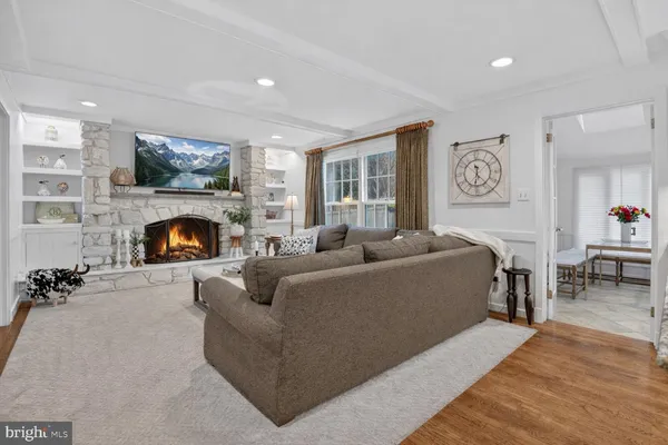 $1,695,000 | 10206 Kensington Parkway, Kensington, MD 20895