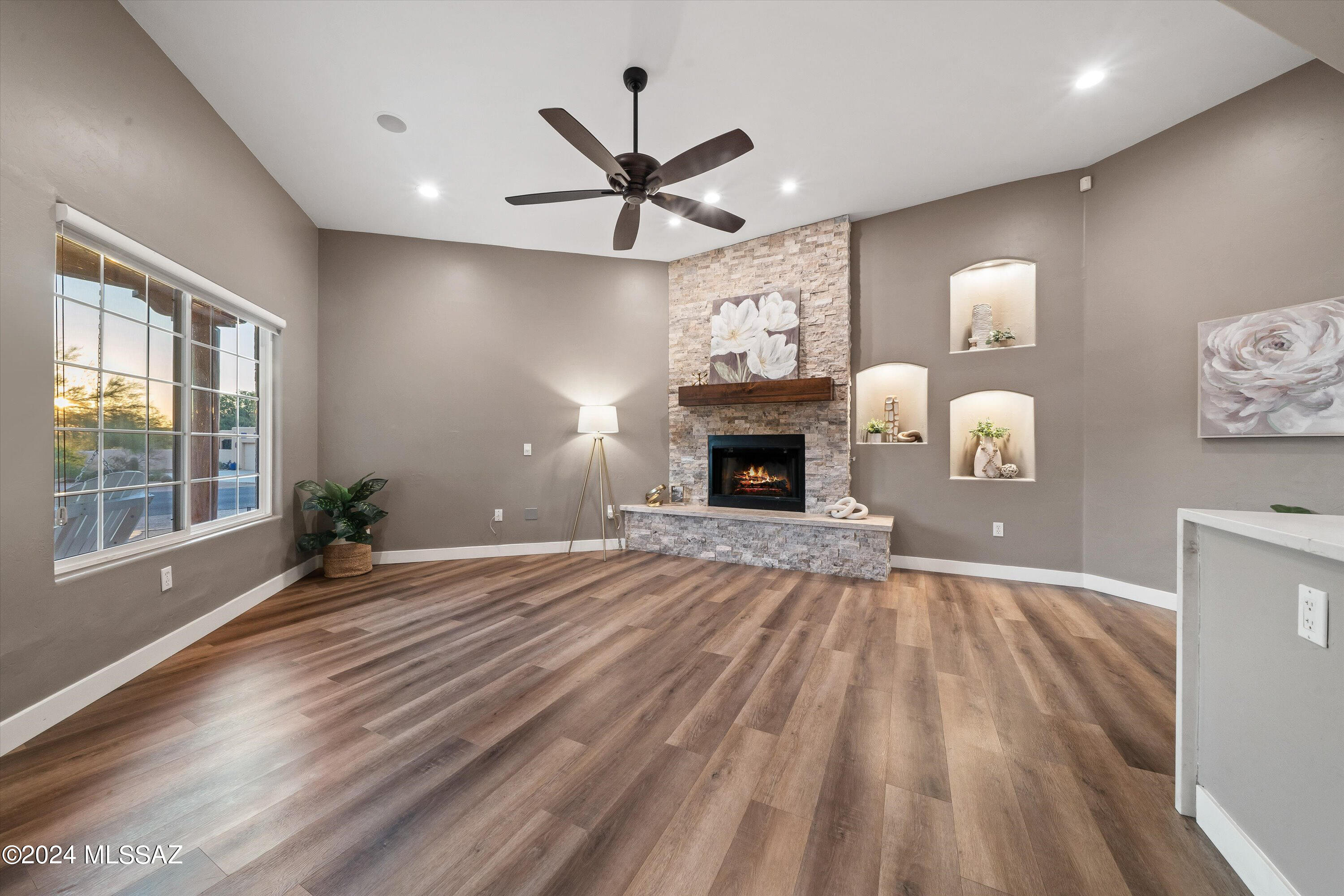 8243 Sunset Ranch Loop Tucson, AZ 85743 - Photo 11 of 50 Gallery Image 11