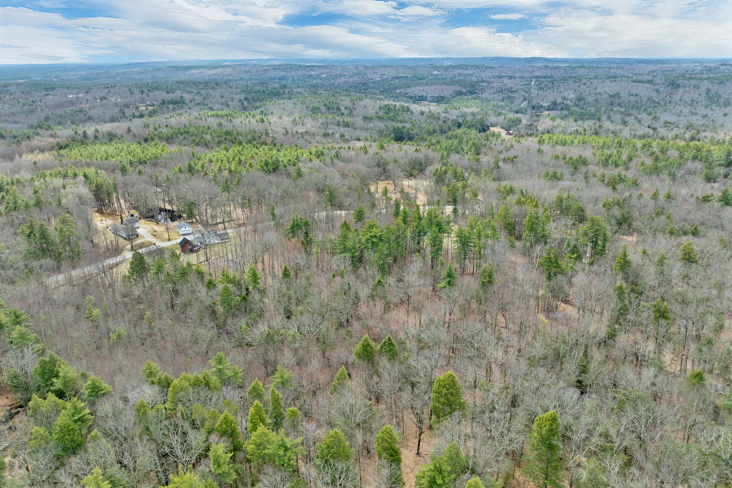 52 Mt Delight Road, Unit 52 Deerfield, NH 03037 - Photo 13 of 17