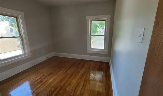 $2,300 | 12 Kensington Place, Unit 2, Brockton, MA 02301