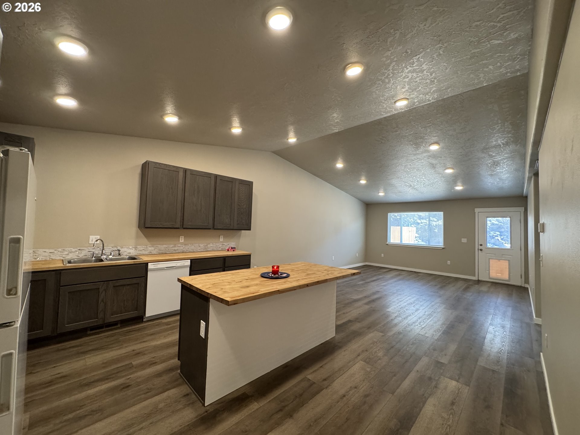 1268 Southwest 12th Street Pendleton, OR 97801 - Photo 7 of 27