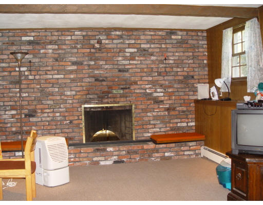 6 Simon Willard Road Acton, MA 01720 - Photo 5 of 9 Gallery Image 5