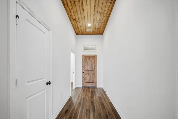 $539,000 | 105 Court Side Drive, Somerville, TX 77879
