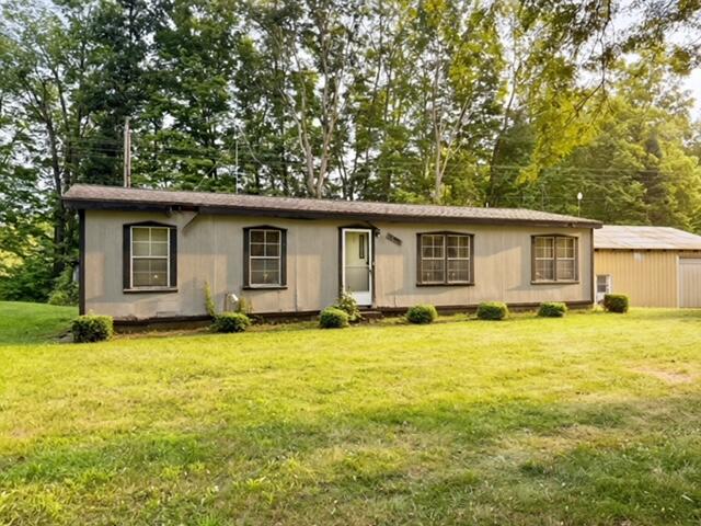 54223 Garrett Road Dowagiac, MI 49047 - Photo 1 of 37 Front exterior