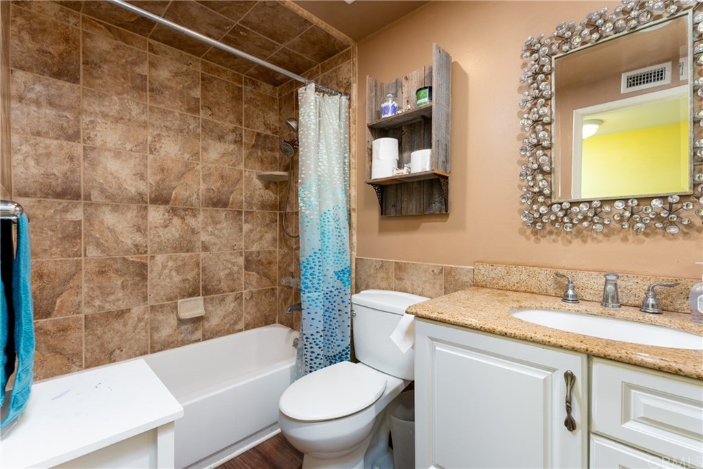 4484 Larwin Avenue Cypress, CA 90630 - Photo 11 of 18