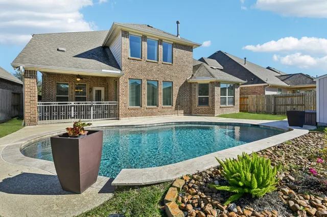 $625,000 | 21115 Brunson Falls Drive, Richmond, TX 77407