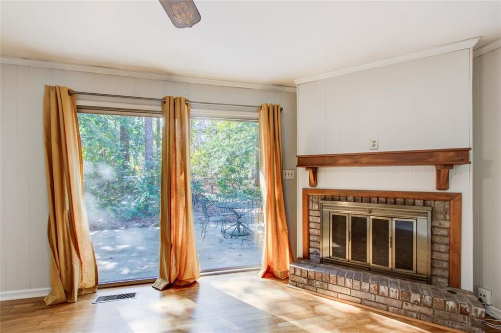 859 Candy Lane Southwest Marietta, GA 30068 - Photo 15 of 32