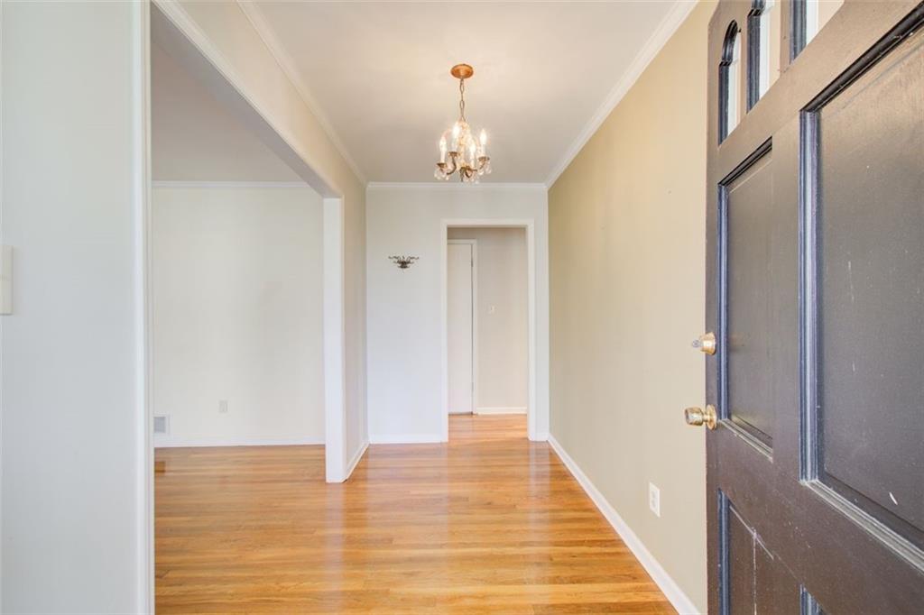 859 Candy Lane Southwest Marietta, GA 30068 - Photo 4 of 32