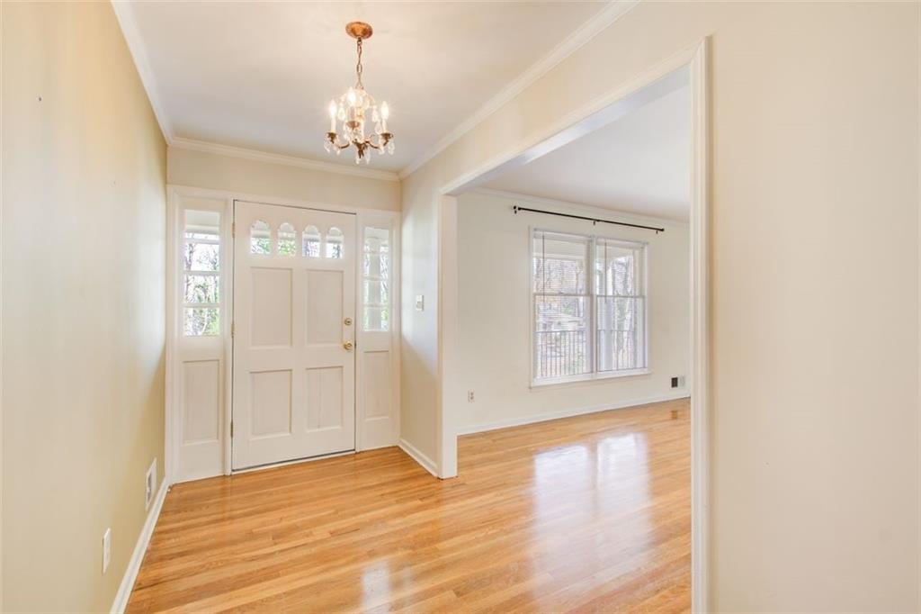 859 Candy Lane Southwest Marietta, GA 30068 - Photo 5 of 32