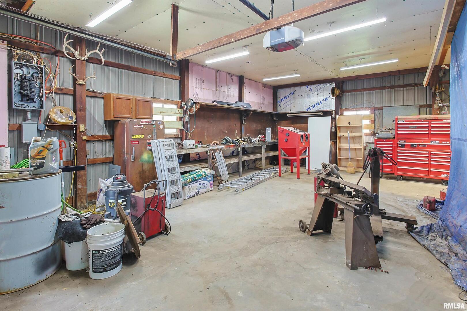 1560 Lick Creek Road Anna, IL 62906 - Photo 25 of 29