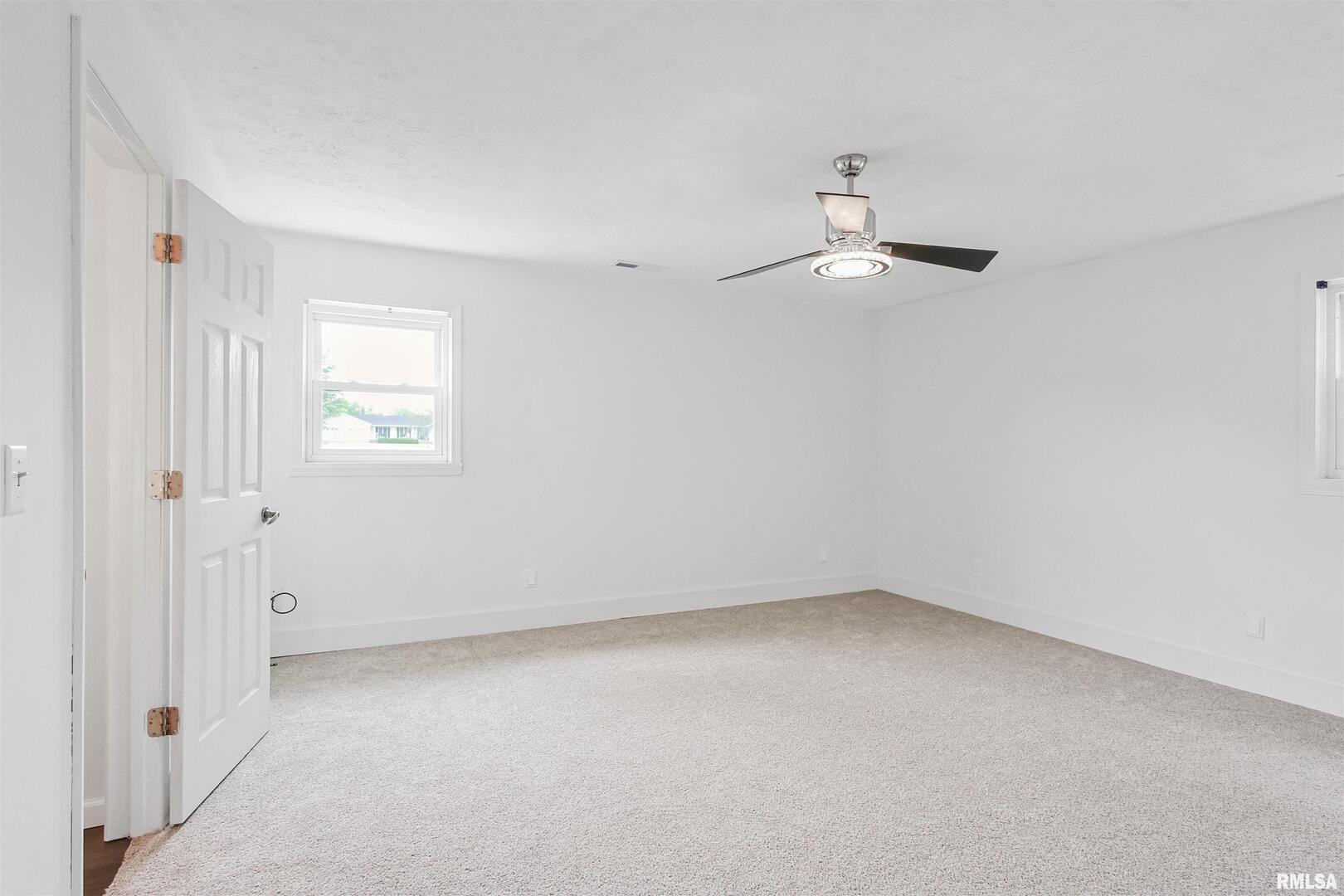 1560 Lick Creek Road Anna, IL 62906 - Photo 7 of 29