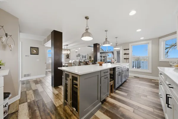 $1,795,000 | 531 Circle Drive, Fox Lake, IL 60020