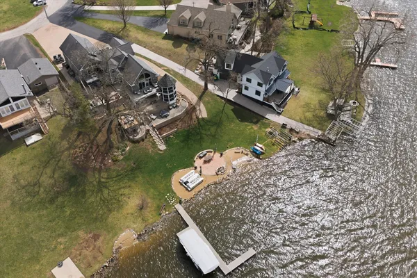$1,795,000 | 531 Circle Drive, Fox Lake, IL 60020
