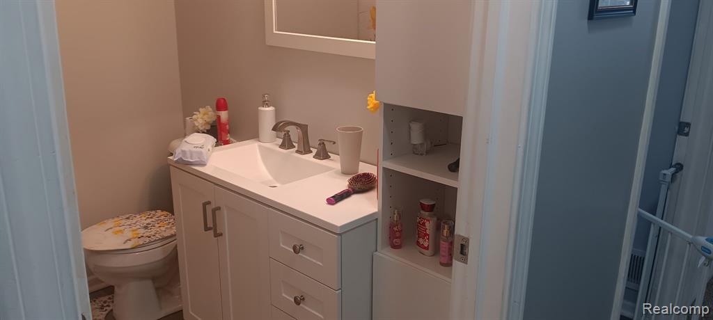 26147 Frankfort Road New Boston, MI 48164 - Photo 15 of 16