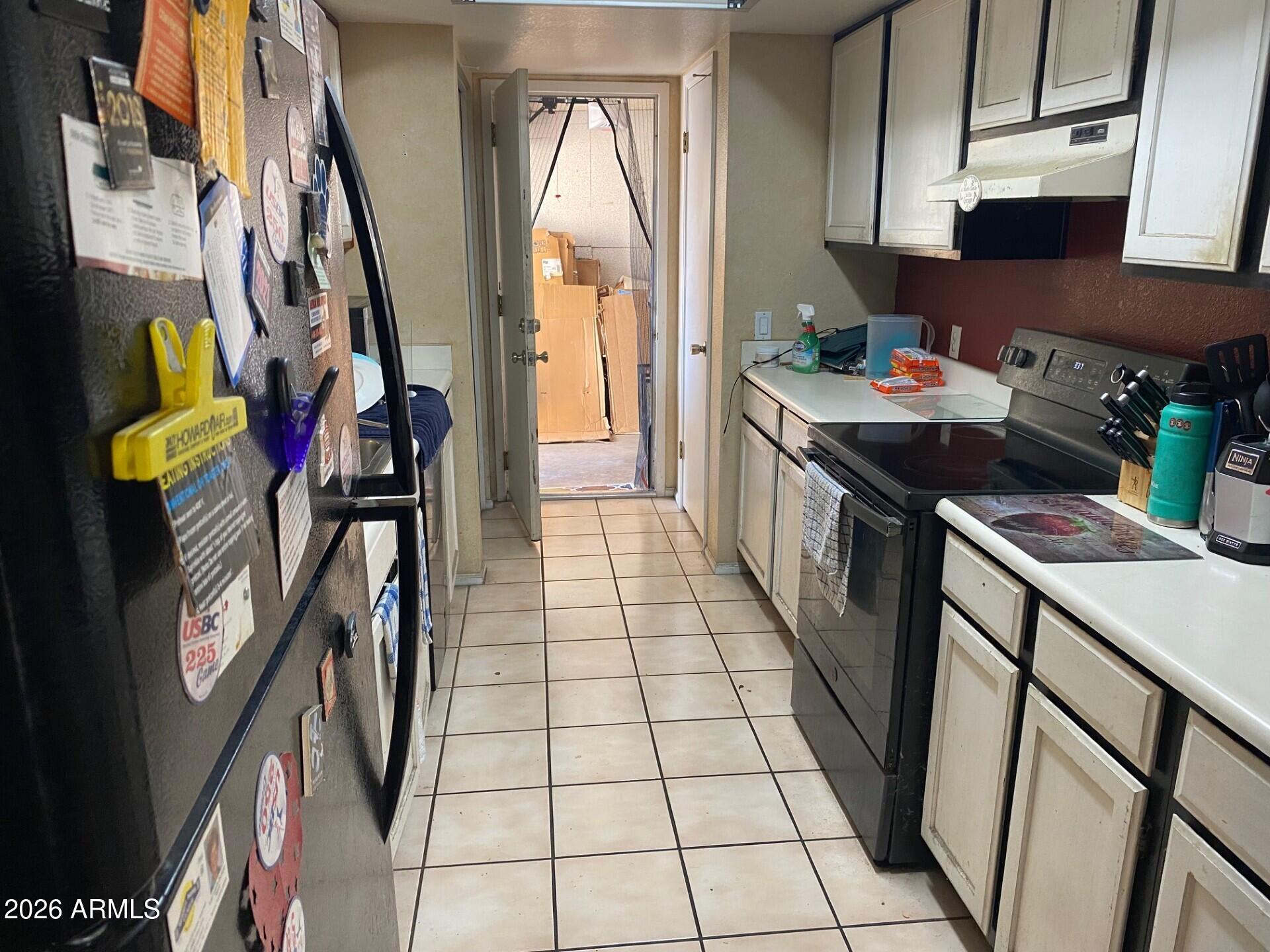 2929 East Broadway Road, Unit 5 Mesa, AZ 85204 - Photo 3 of 11 3cb1e568-1506-451f-a741-d2663785a0cd