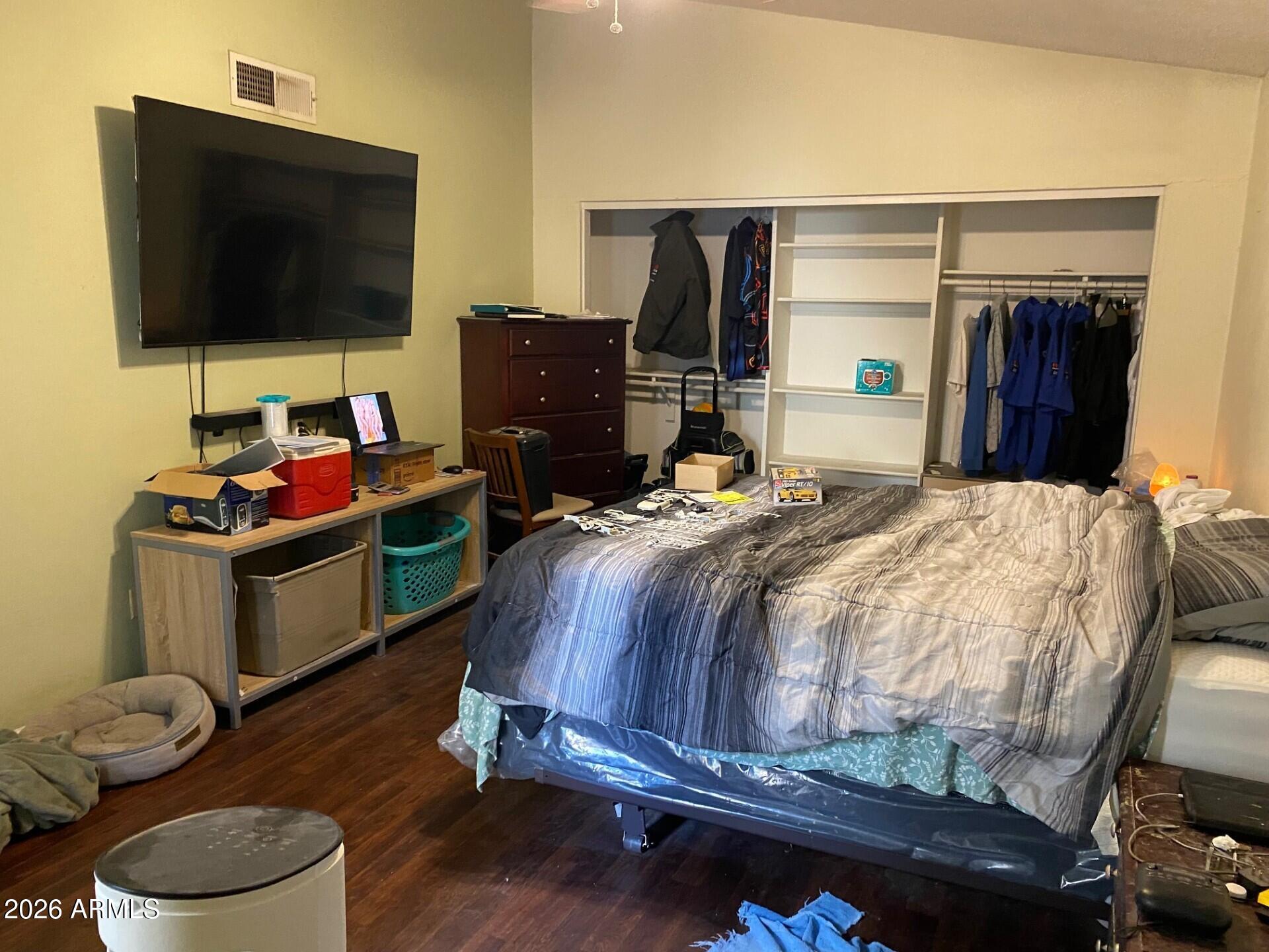 2929 East Broadway Road, Unit 5 Mesa, AZ 85204 - Photo 9 of 11 dfc0f08e-df4a-4453-a546-b6ea6108ff83