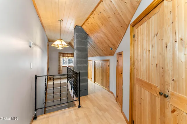 $259,000 | 985 Hudson Avenue, Stillwater, NY 12170