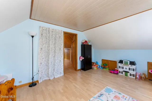 $259,000 | 985 Hudson Avenue, Stillwater, NY 12170