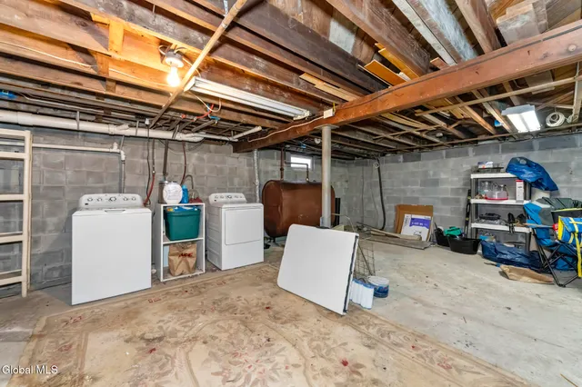 $259,000 | 985 Hudson Avenue, Stillwater, NY 12170