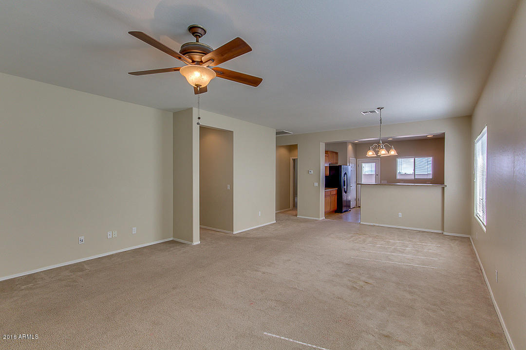 7681 West Springfield Way Florence, AZ 85132 - Photo 5 of 43 06-SpringField