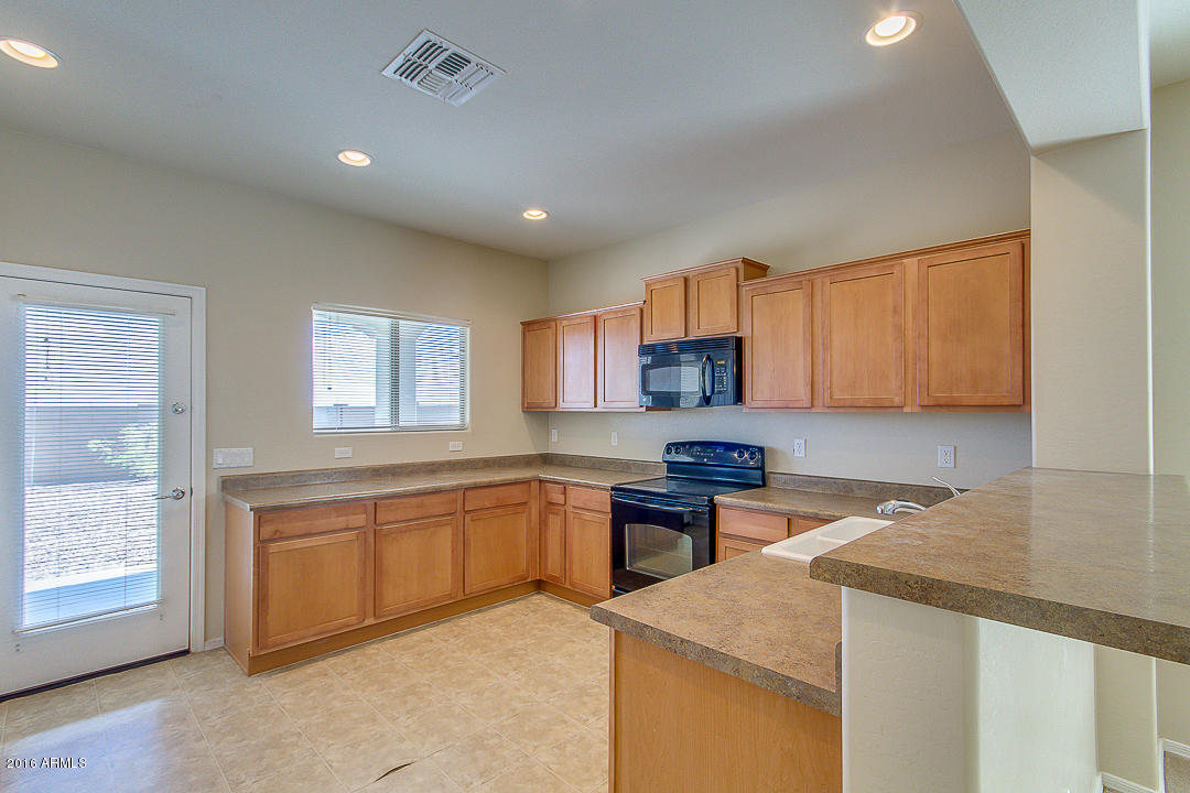 7681 West Springfield Way Florence, AZ 85132 - Photo 10 of 43 11-SpringField
