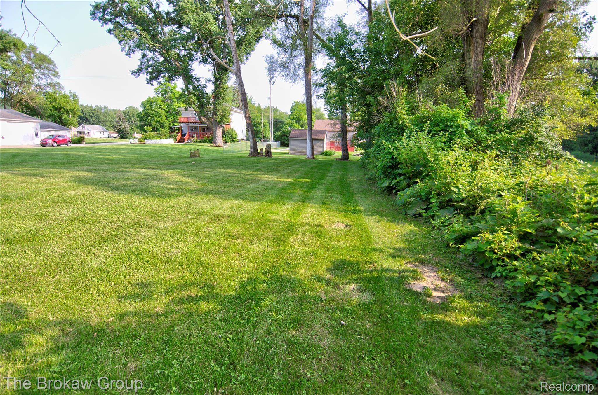 7189 Davison Road Davison, MI 48423 - Photo 10 of 44 _DSC0139_40_41.jpg