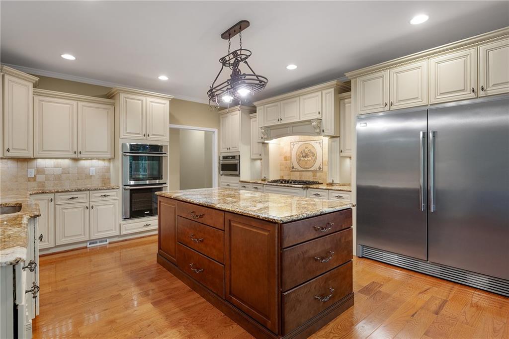 1215 Cullpepper Road Northeast Calhoun, GA 30701 - Photo 13 of 62 Gallery Image 13
