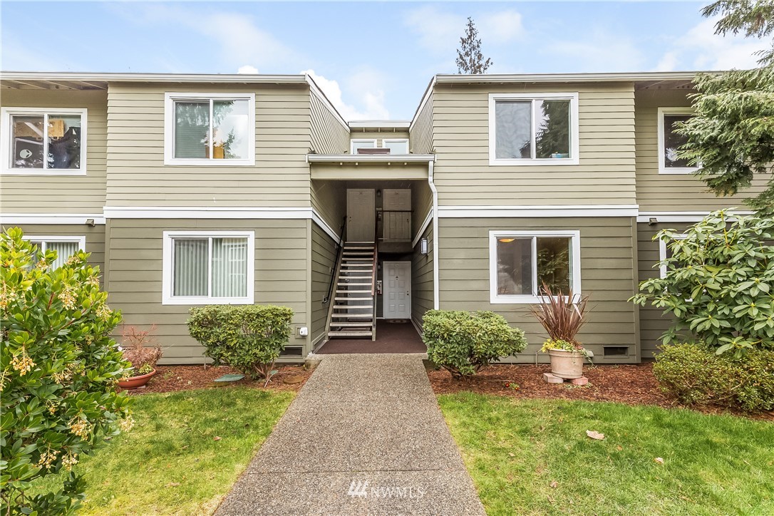 820 Cady Road, Unit F106 Everett, WA 98203 - Photo 22 of 25 Gallery Image 22