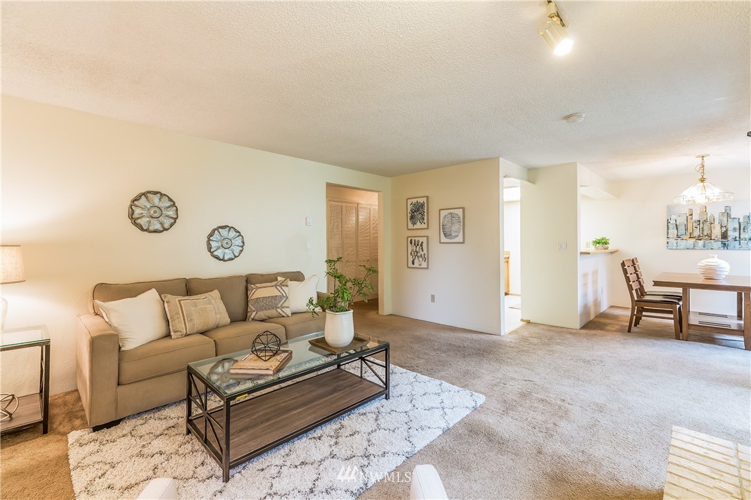 820 Cady Road, Unit F106 Everett, WA 98203 - Photo 5 of 25 Gallery Image 5