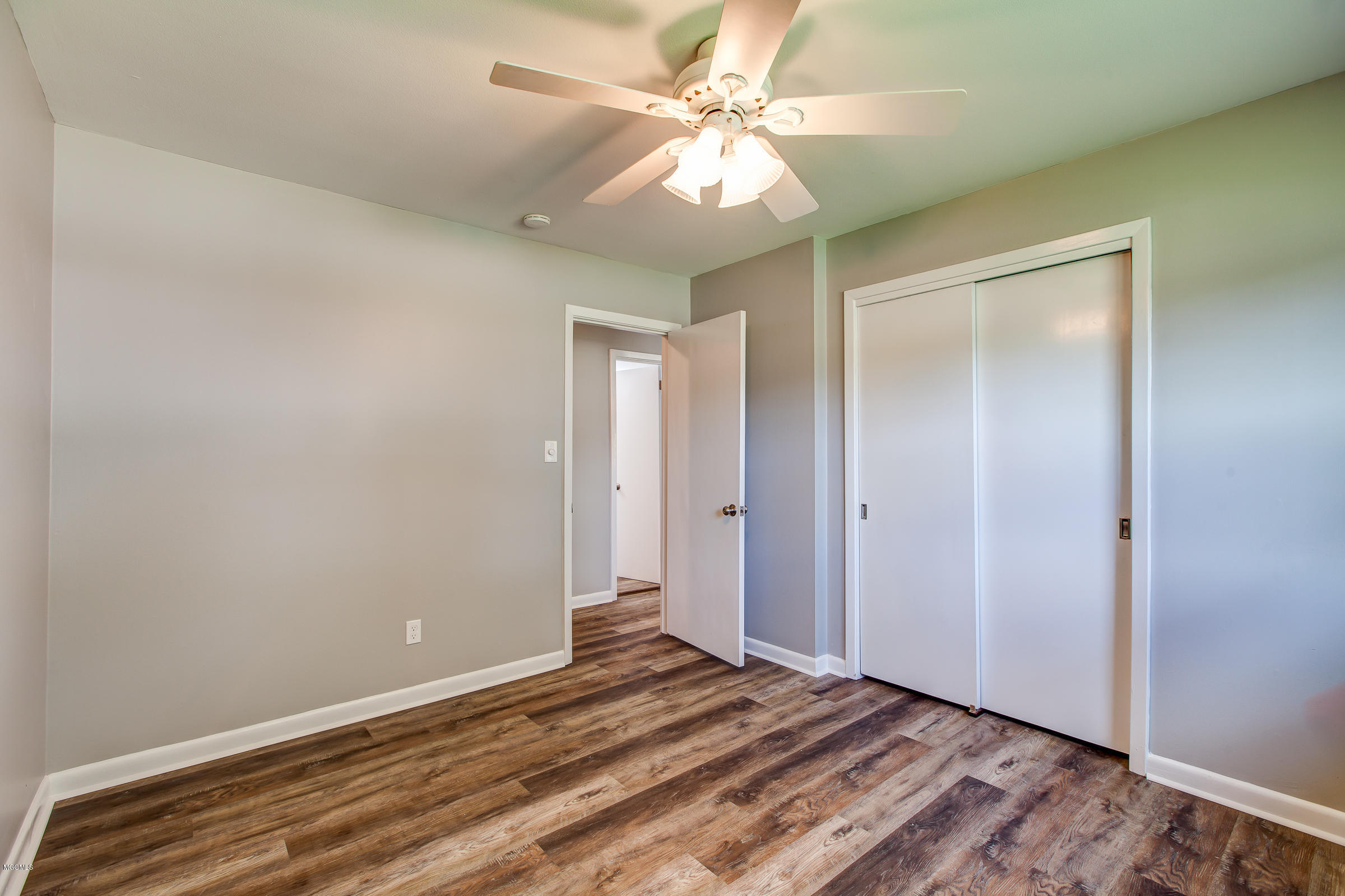 2507 Orleans Road Biloxi, MS 39531 - Photo 14 of 22 2507Orleans-14