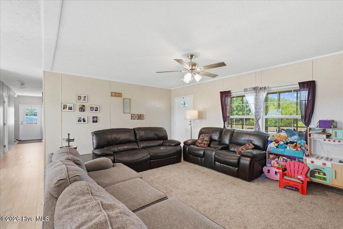 2912 Basstown Road Clinton, NC 28328 - Photo 7 of 25