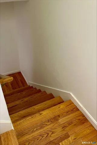 $289,000 | 241 South Water Street, Unit 14, East Windsor, CT 06088