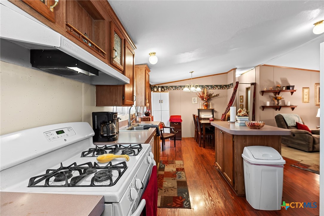 14815 Johnson Rd Trail Manor, TX 78653 - Photo 10 of 37