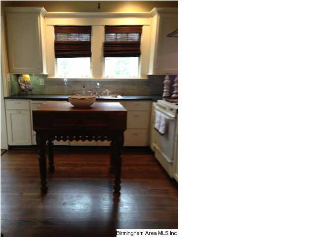 1809 Kensington Road Birmingham, AL 35209 - Photo 7 of 24 Gallery Image 7