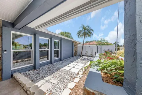 $589,900 | 9407 Laura Anne Drive, Seminole, FL 33776
