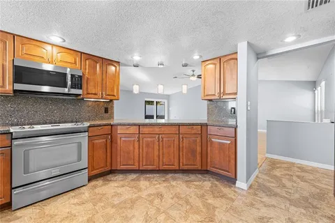 $595,000 | 9407 Laura Anne Drive, Seminole, FL 33776