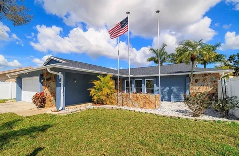 $595,000 | 9407 Laura Anne Drive, Seminole, FL 33776