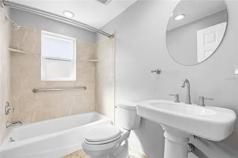 $595,000 | 9407 Laura Anne Drive, Seminole, FL 33776