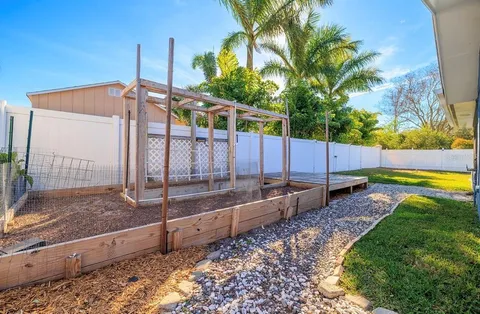 $595,000 | 9407 Laura Anne Drive, Seminole, FL 33776